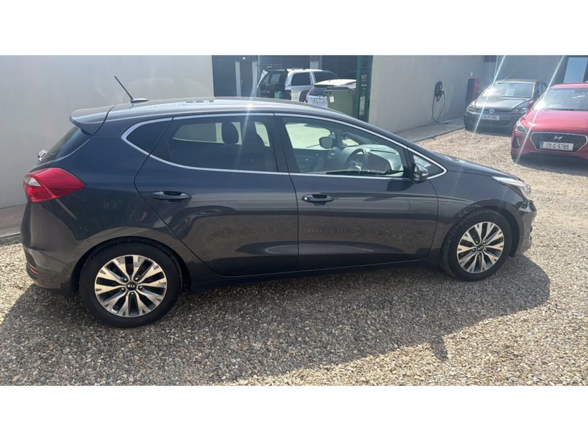 Kia Ceed 3 ISG CRDI - Image 5