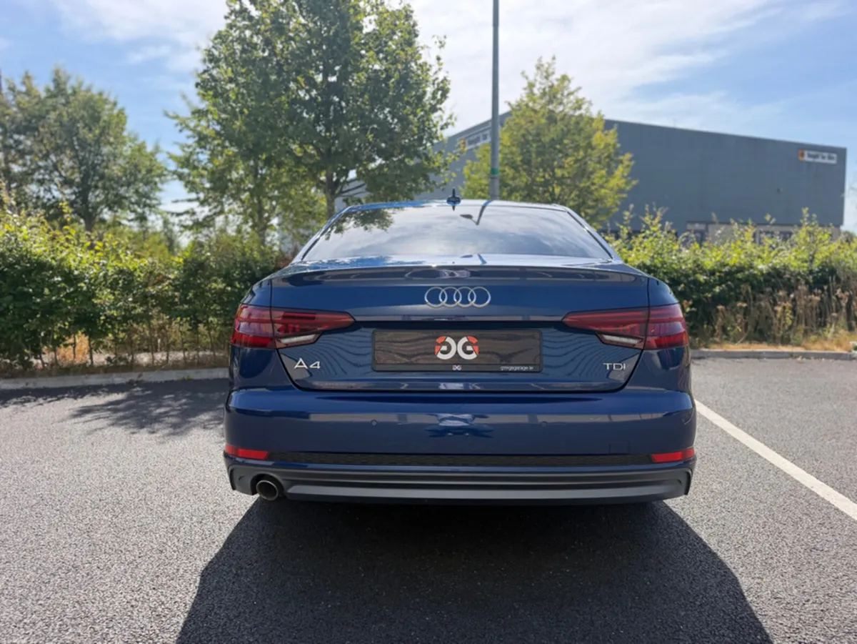 Audi A4 2.0 TDI SLINE MANUAL *FRESH NCT* - Image 4