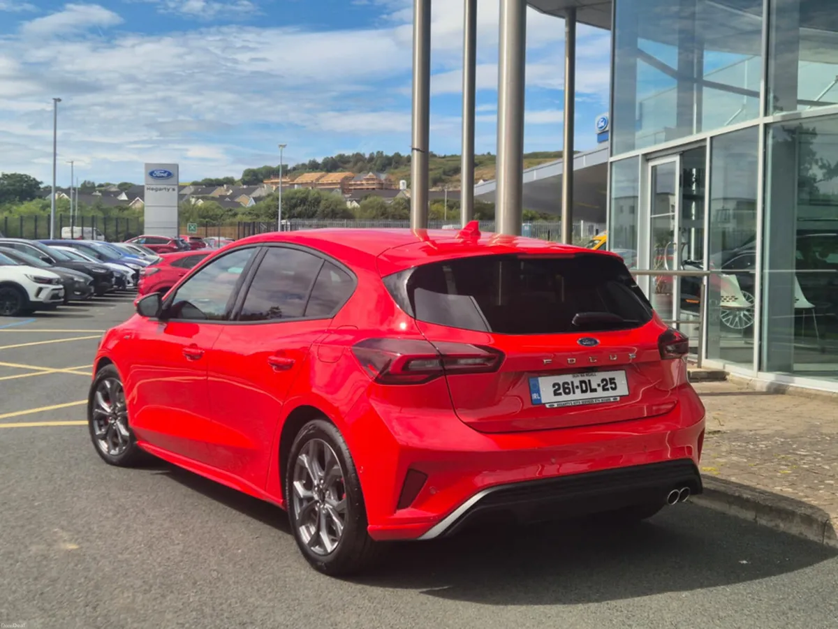 Ford Focus ST-LINE 1.5L ECOBLUE 115 - Image 2