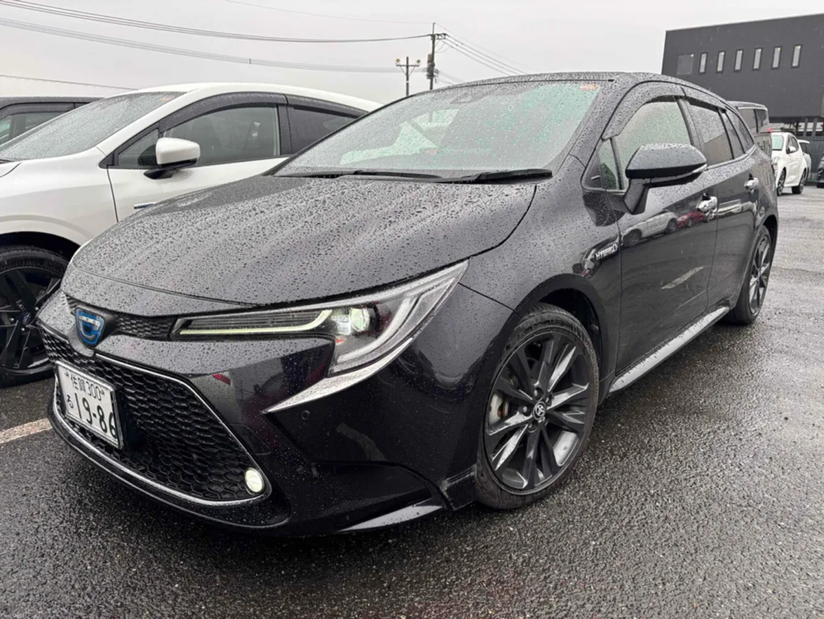 Toyota Corolla WXB ESTATE HYBRID AUTOMATIC 1.8 PET - Image 1