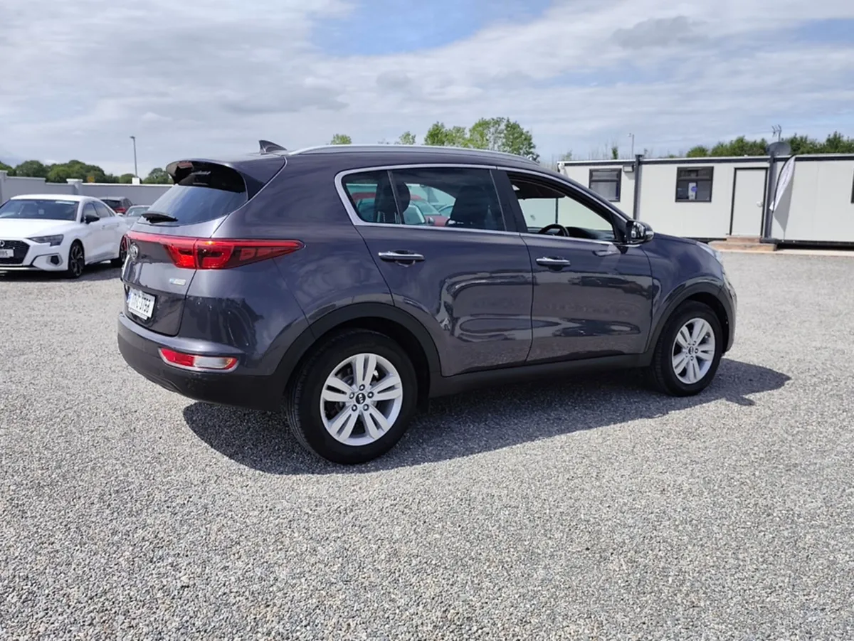 Kia Sportage EX 5DR - Image 2