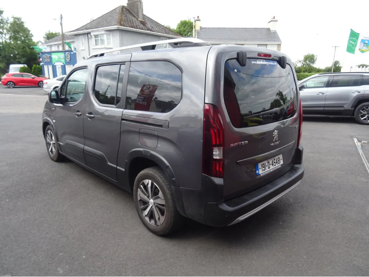 Peugeot Rifter 1.5 GT LINE BLUE HDI 5DR - Image 5