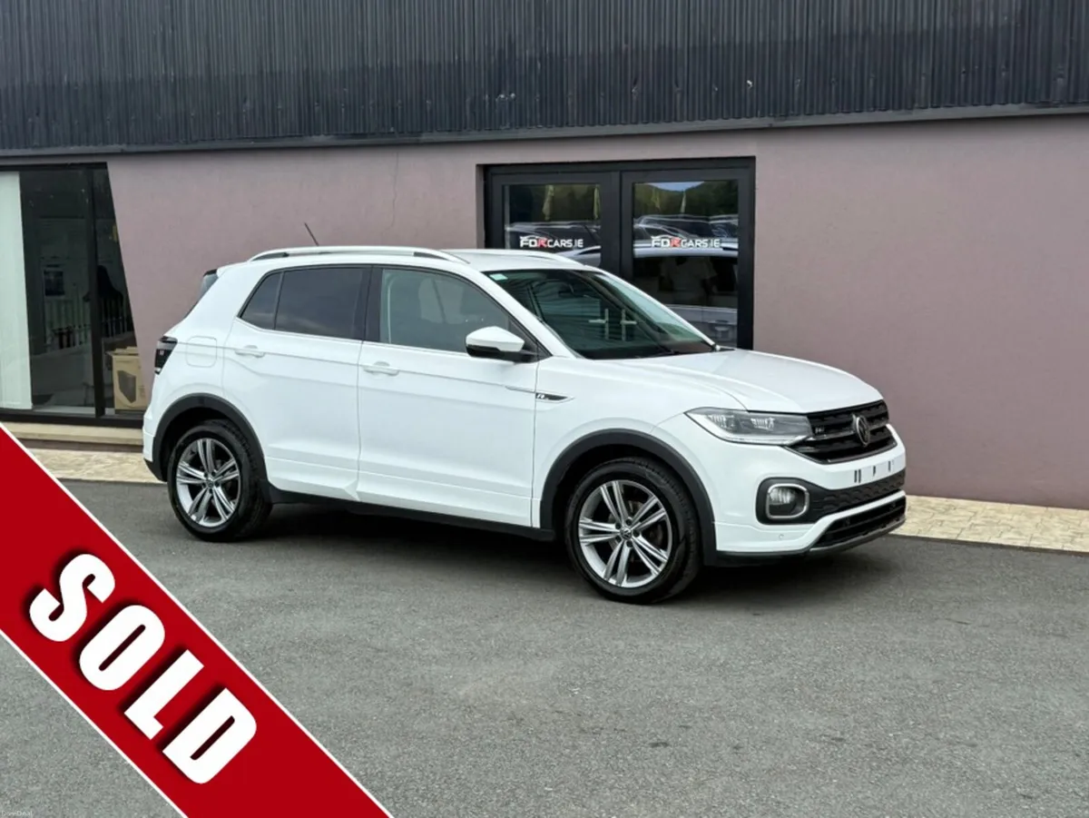 Volkswagen T-Cross R-LINE 1.0 TSI MANUAL 6SPEED FW - Image 6