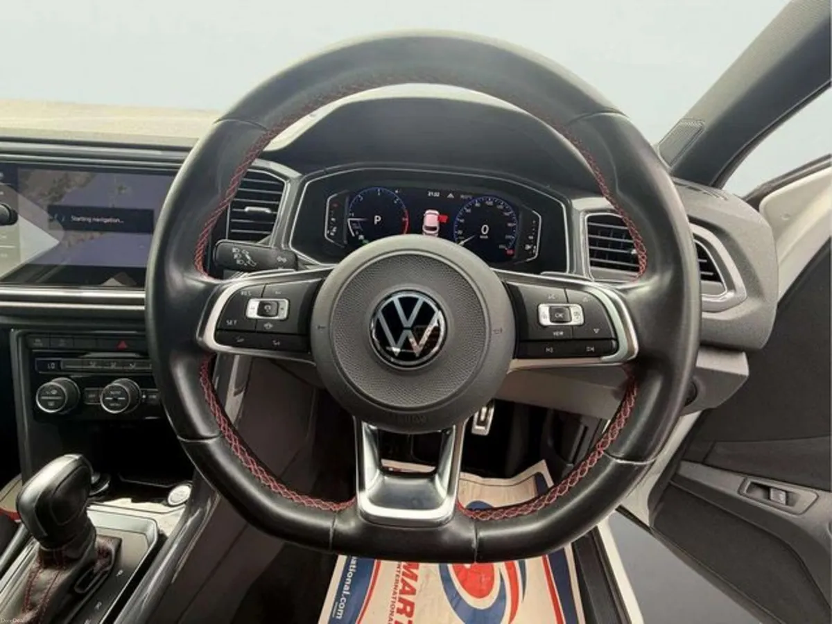 Volkswagen T-Roc 2.0 SPORT TDI, Low Mileage, Roof - Image 2