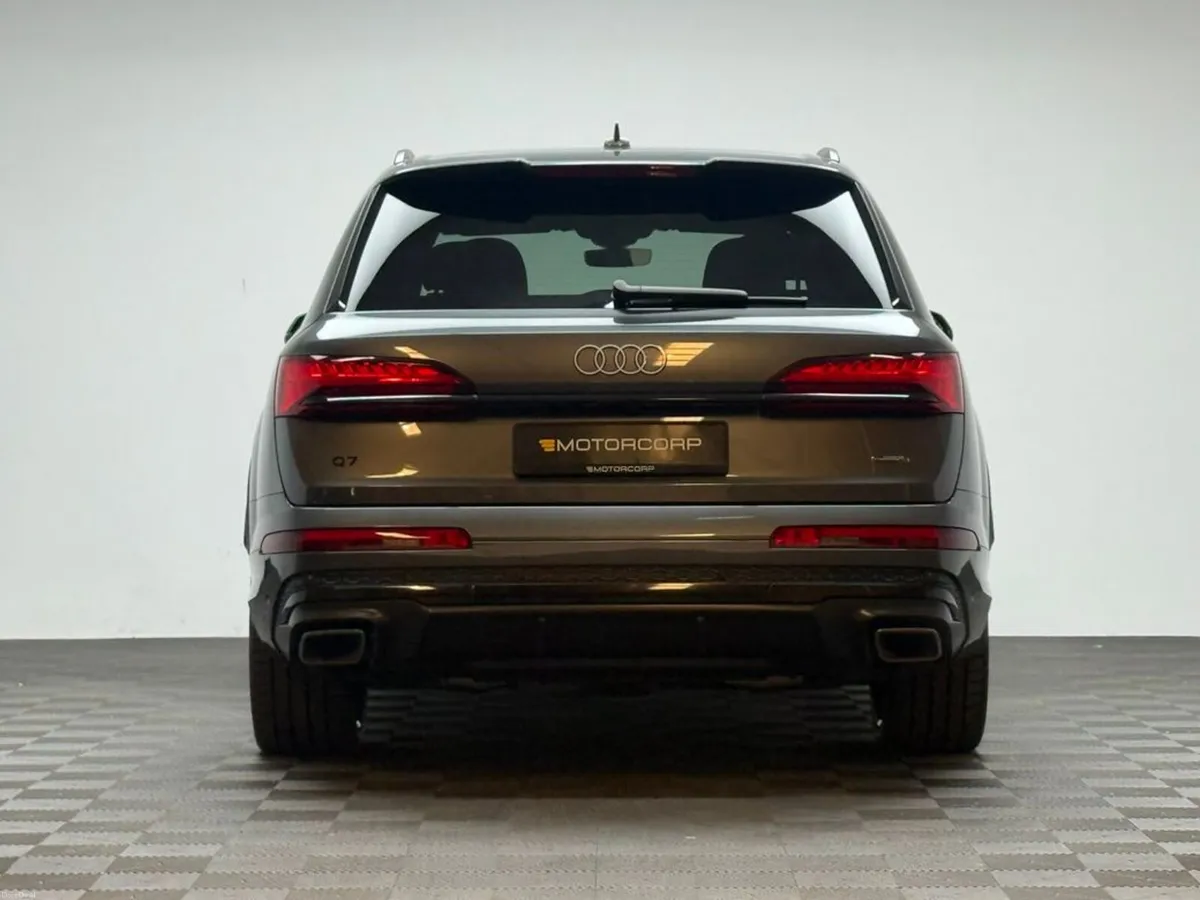Audi Q7 S LINE 55 TFSI E QUATTRO - Image 6