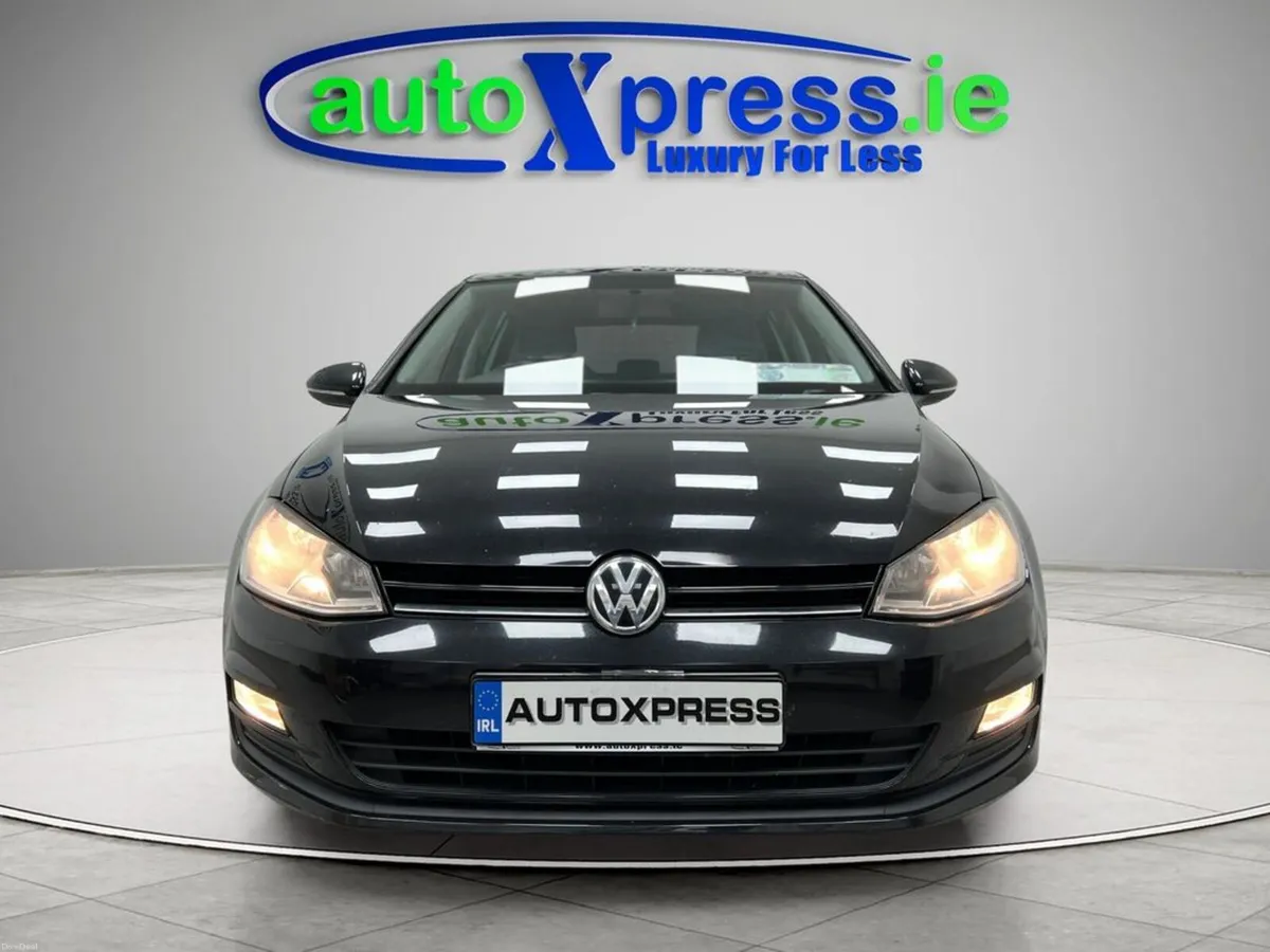 Volkswagen Golf 1.2 TSI Manual - Image 3