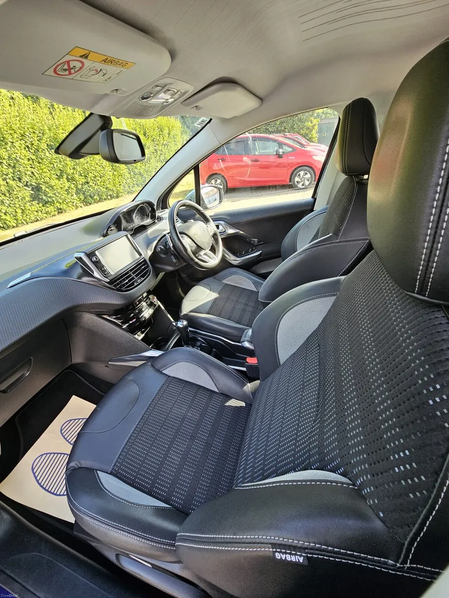 Peugeot 2008 Automatic - Image 5