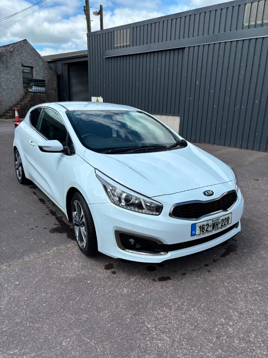 Kia Ceed 2016 - Image 4