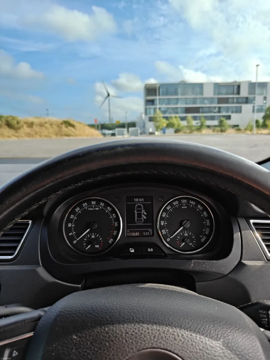 2013 Skoda Rapid 1.6 TDI - Brand New NCT 07/27 - Image 4