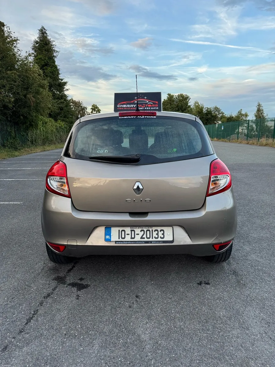Renault Clio Automatic New nct 09/2027 - Image 6