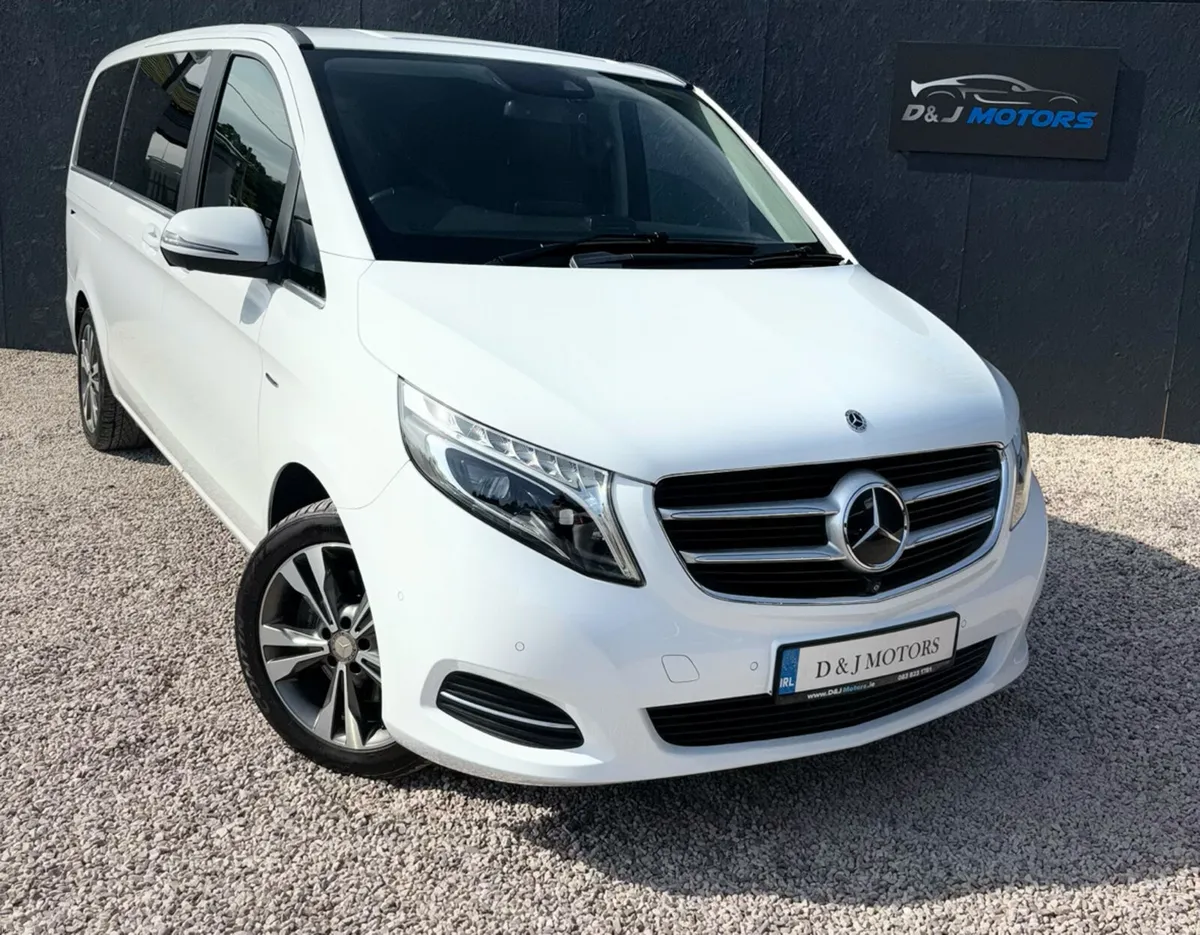 Mercedes V220D Avantgarde Automatic 2.1 2018 - Image 2