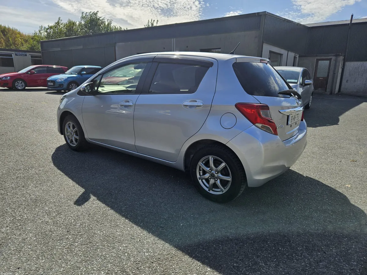 TOYOTA VITZ/161/AUTO/ 1.3 PETROL/ ALARM/ IMMOB - Image 6