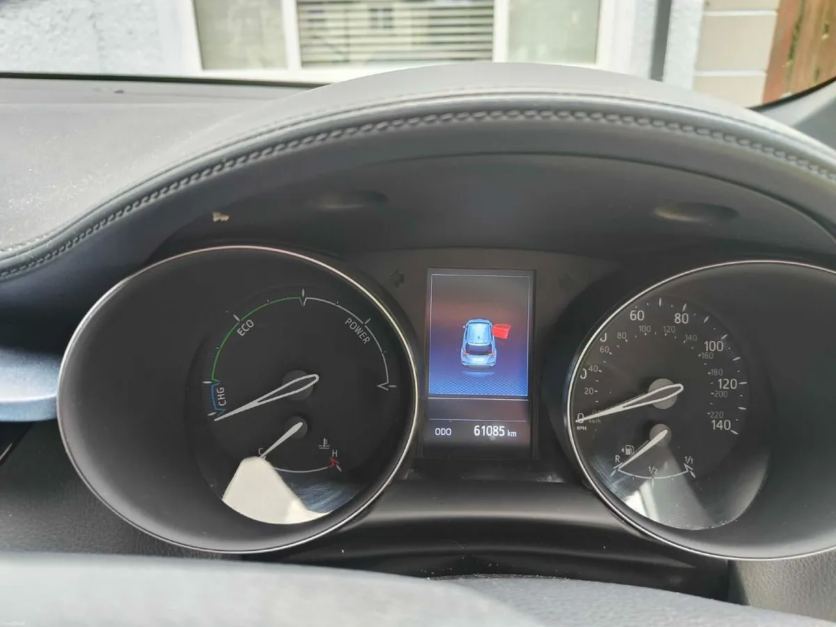 2021 Toyota C-HR 1.8 - Image 2