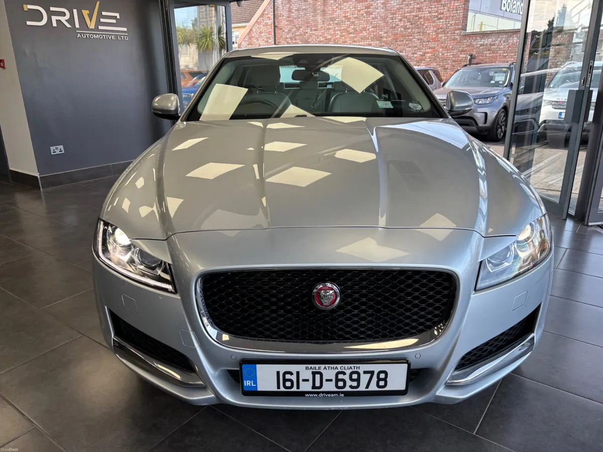 Jaguar XF 20162.0d ***1 Year Warranty *** - Image 5