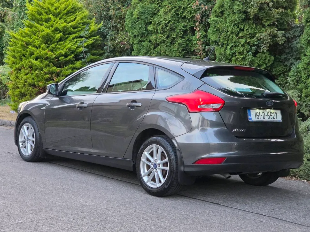 Ford Focus Style / Irish car-one owner from new - Image 3