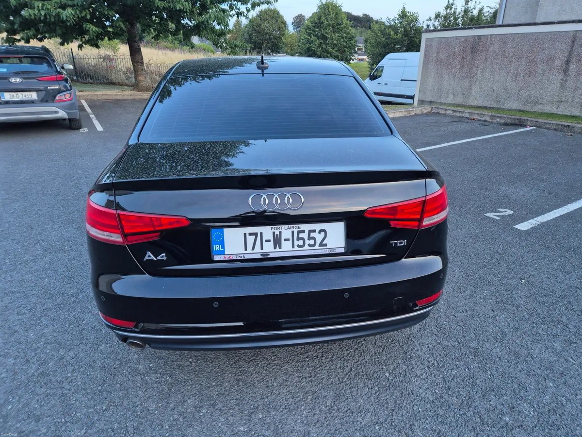 Audi A4 TDI MANUAL 2017. AUDI SERVICE HISTORY - Image 2