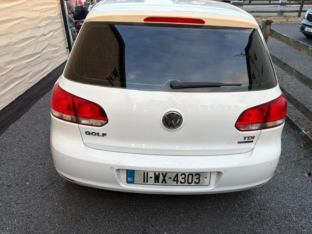 2011 VW Golf 1.6 TDI Match DSG Automatic - Image 2