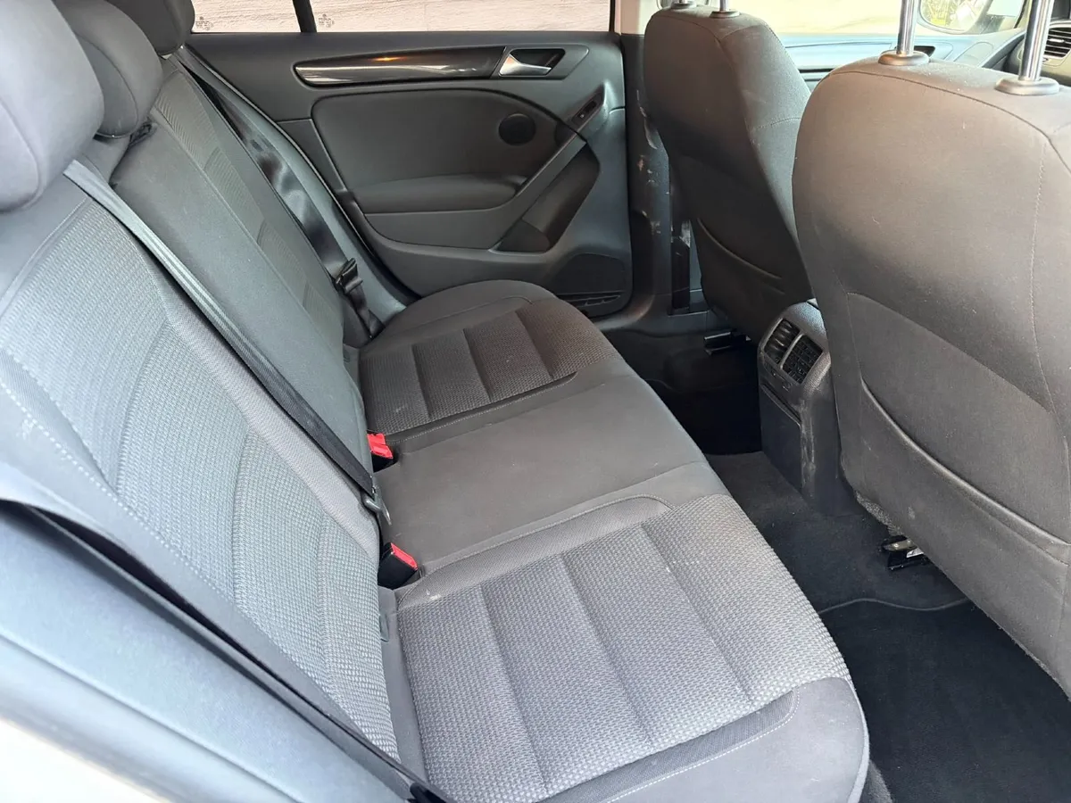 2011 VW Golf 1.6 TDI Match DSG Automatic - Image 6