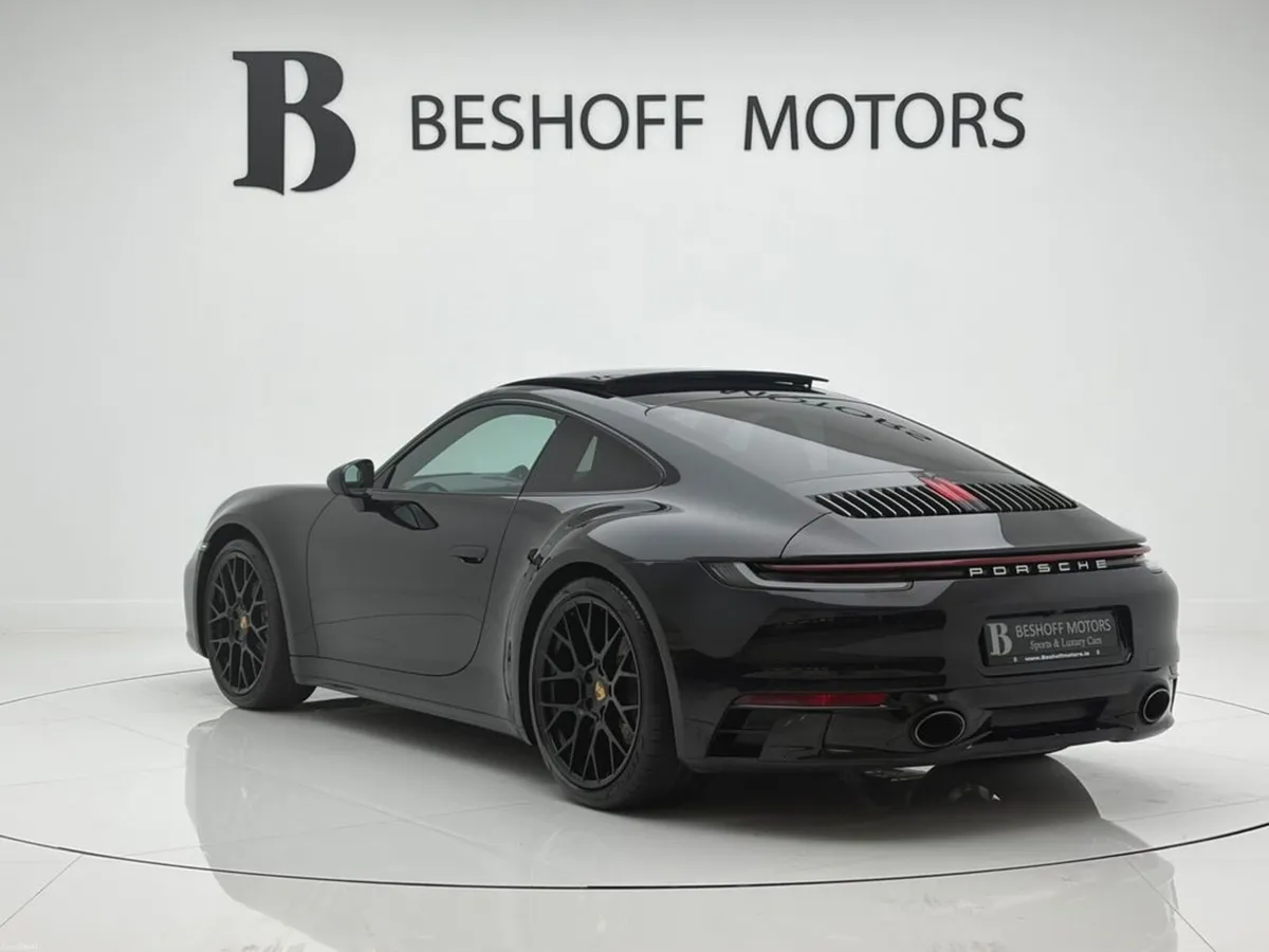 Porsche 911 CARRERA 4 PDK COUPE=HUGE SPEC//LOW MIL - Image 3