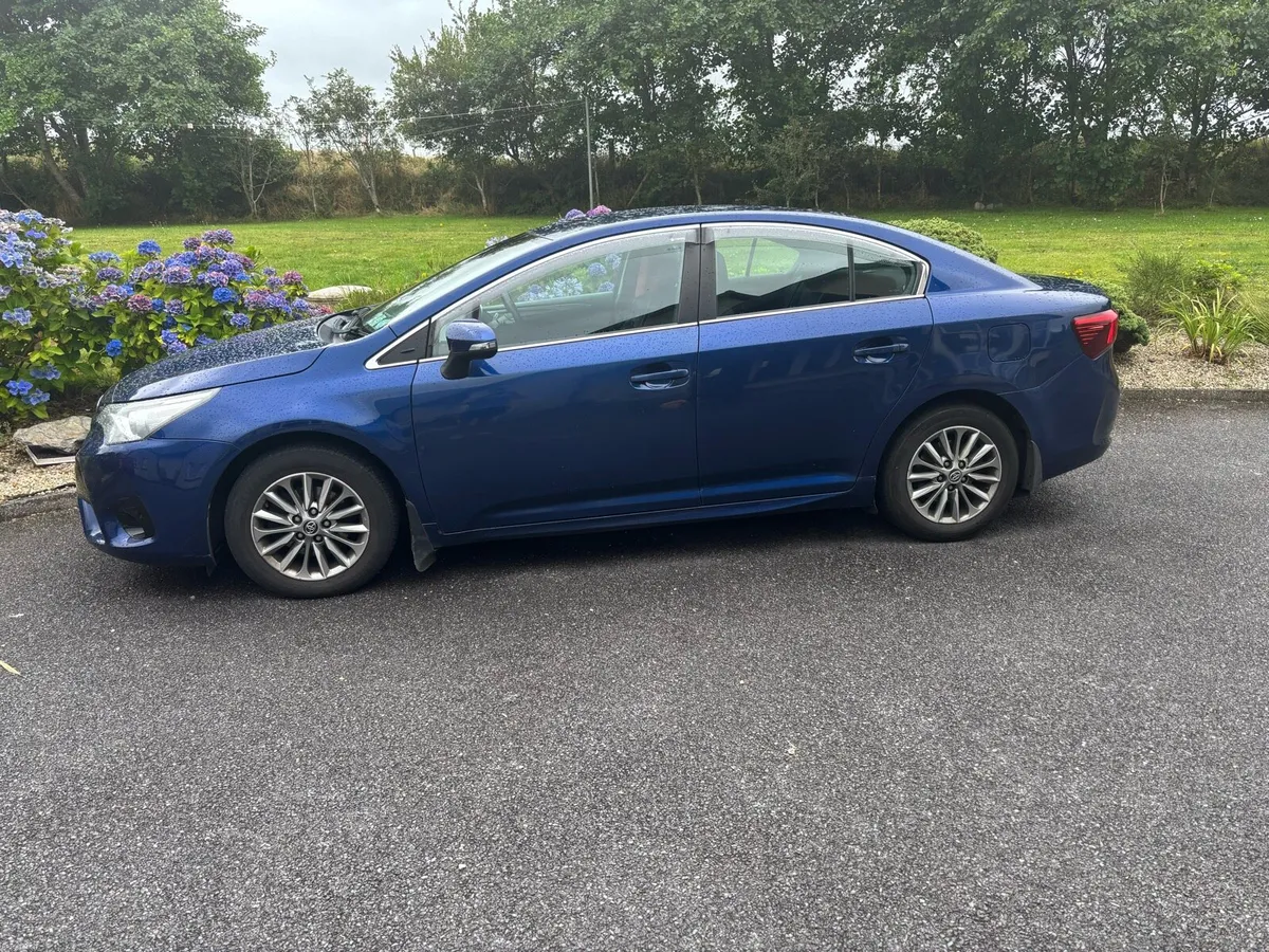 Toyota Avensis - Image 6