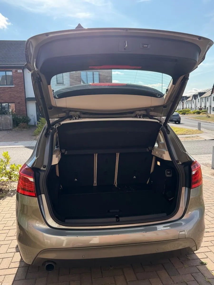 BMW 218i automatic / 2015 - Image 2