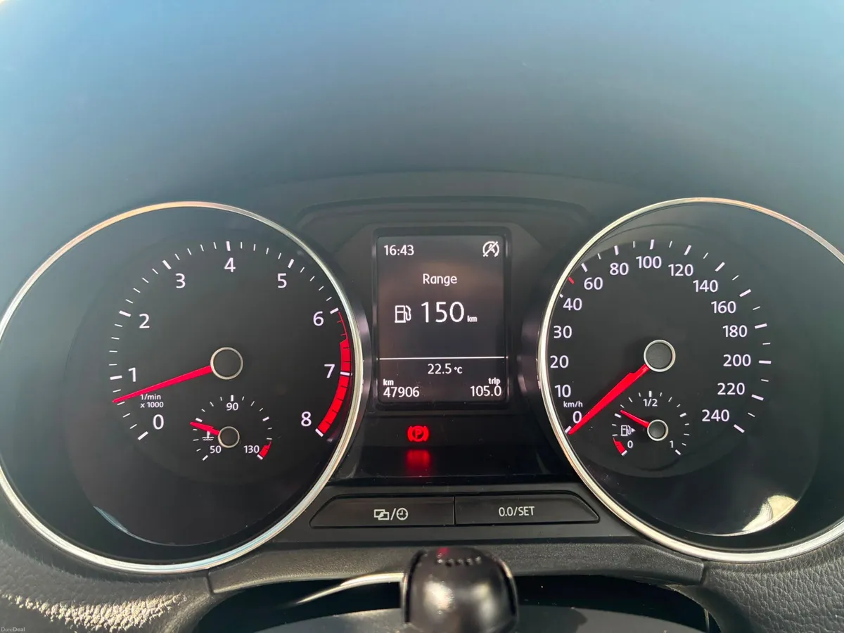 Volkswagen Polo 1.2 TSI Auto - Image 4