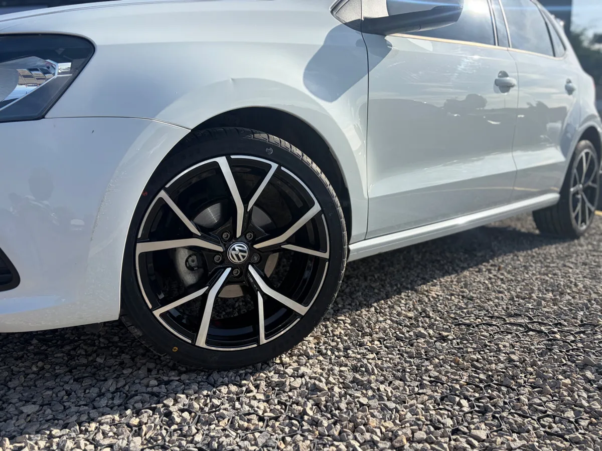 Volkswagen Polo 1.2 TSI Auto - Image 2