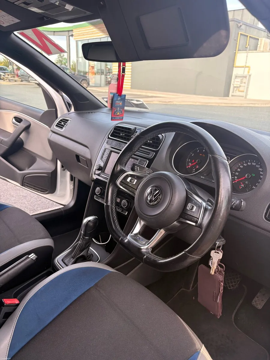 2015 Volkswagen Polo GT - Image 6
