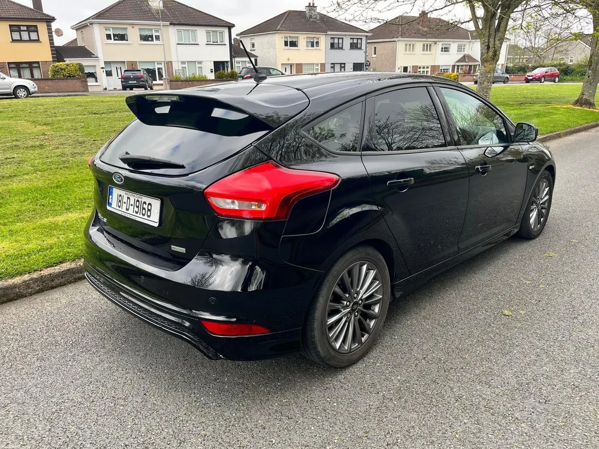 Ford Focus 2018 - Image 6