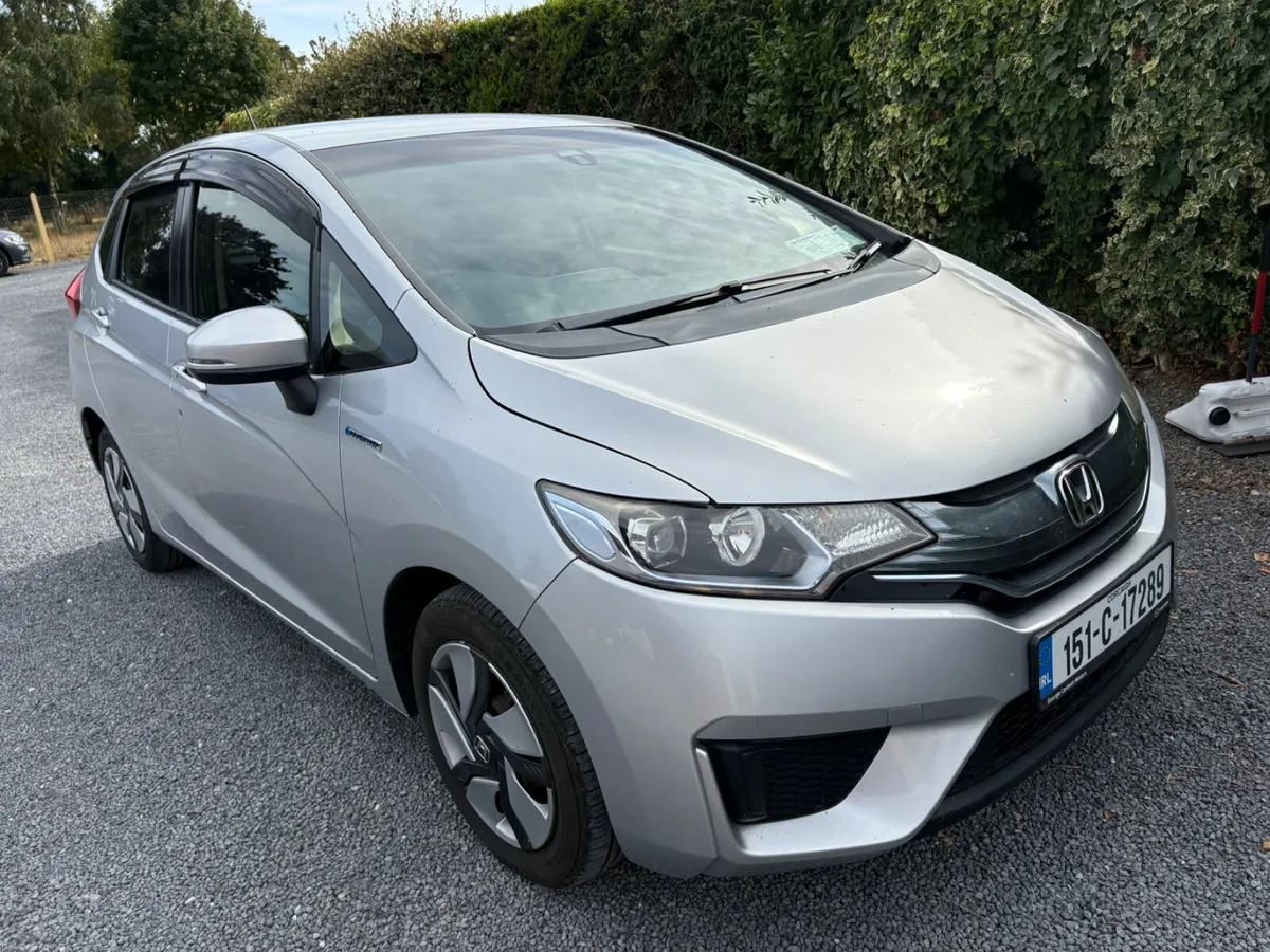 Honda Fit 2015 Automatic - Image 2
