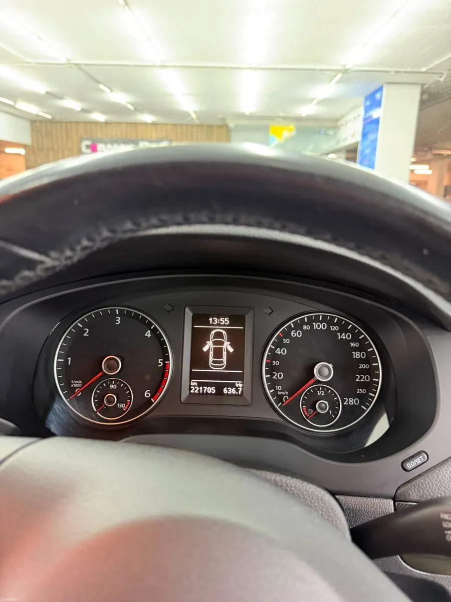 Volkswagen Jetta 2014 - Image 6