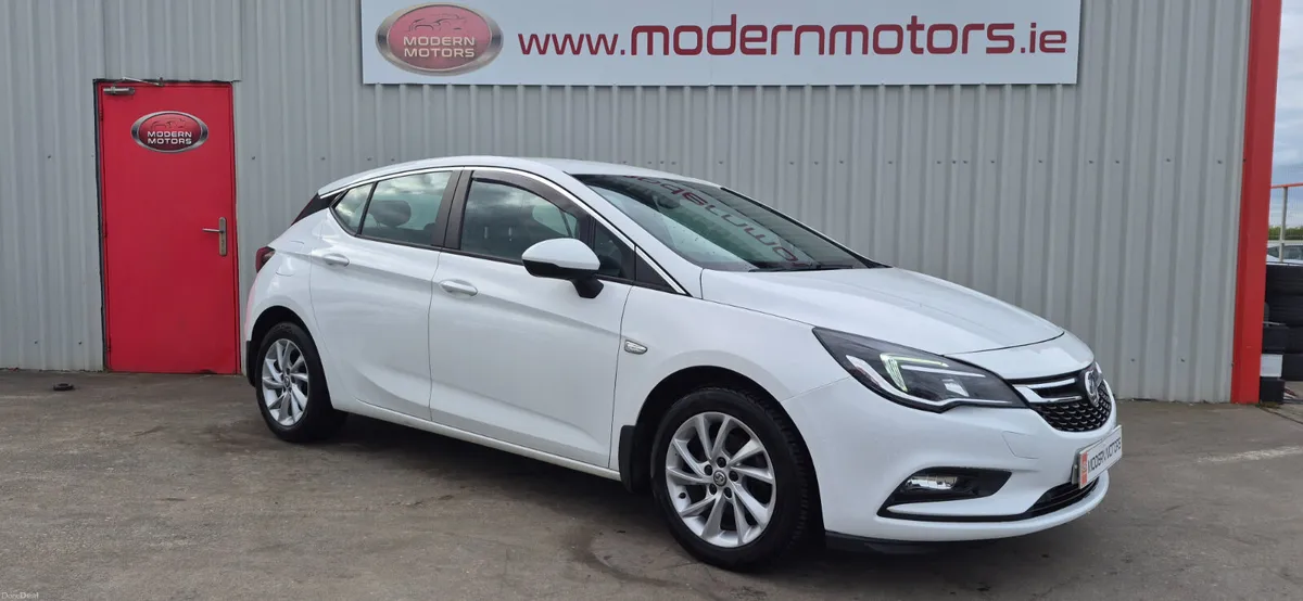 Vauxhall Astra tech line 1.6 cdti diesel new model - Image 2