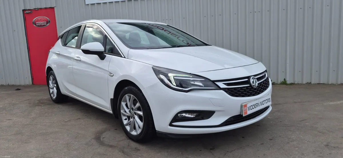 Vauxhall Astra tech line 1.6 cdti diesel new model - Image 3