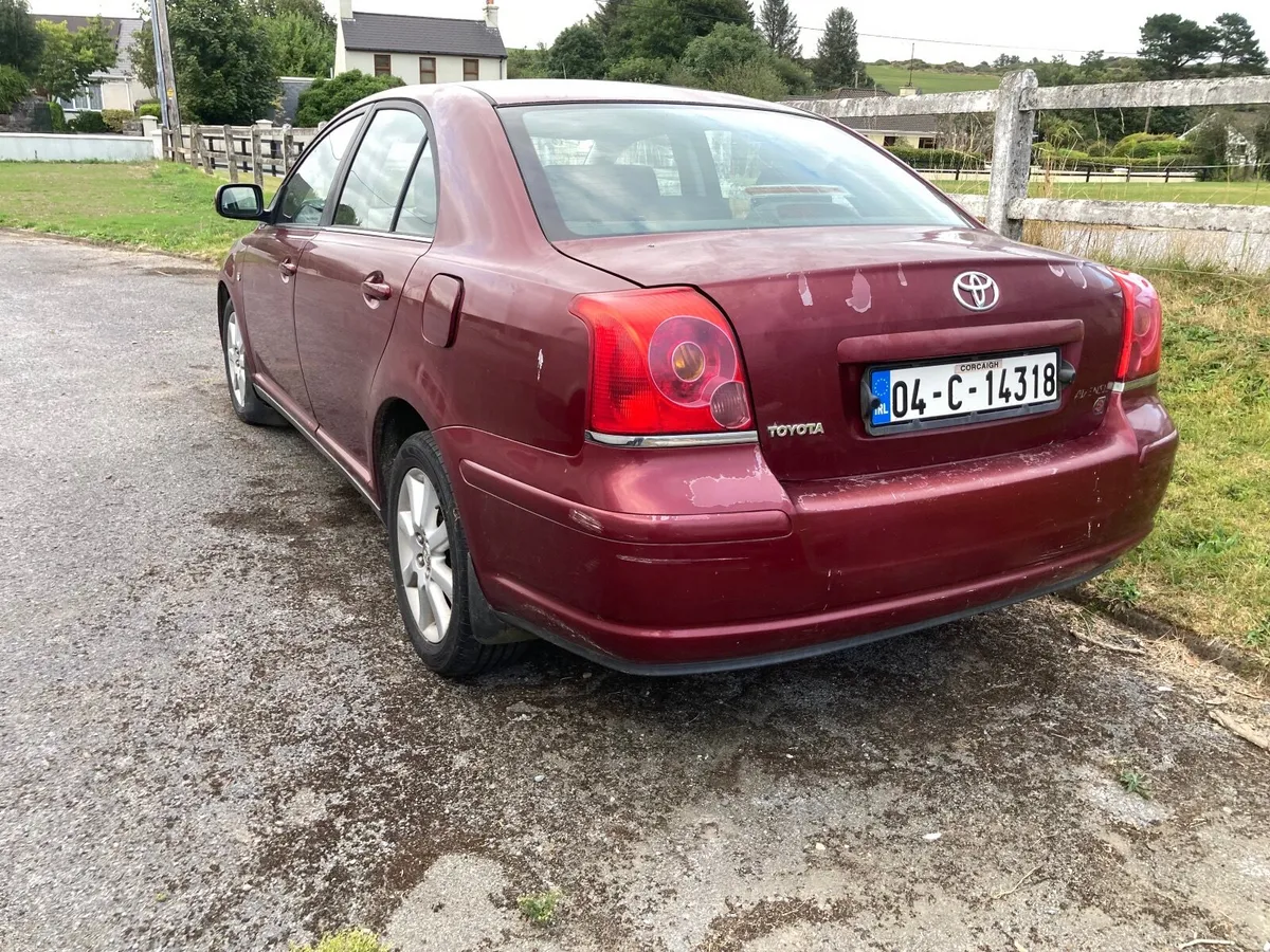 Toyota Avensis 2004 - Image 2