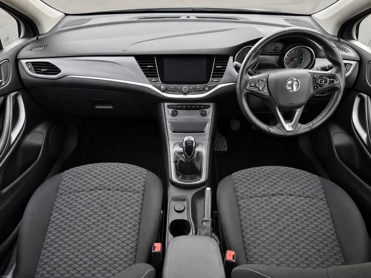 2016 Astra Estate 1.6 Diesel - Image 6