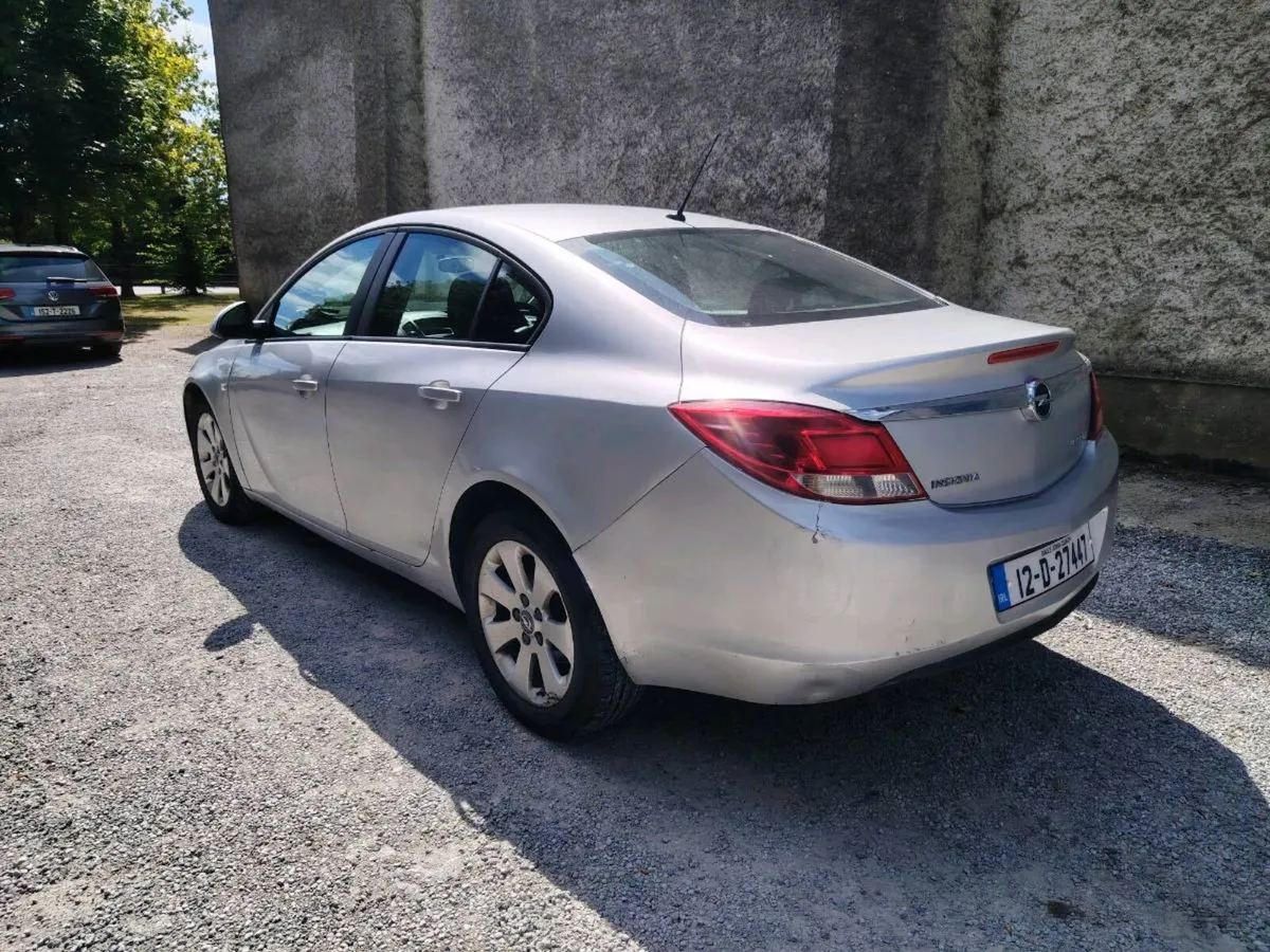 2012 Insignia diesel - Image 3