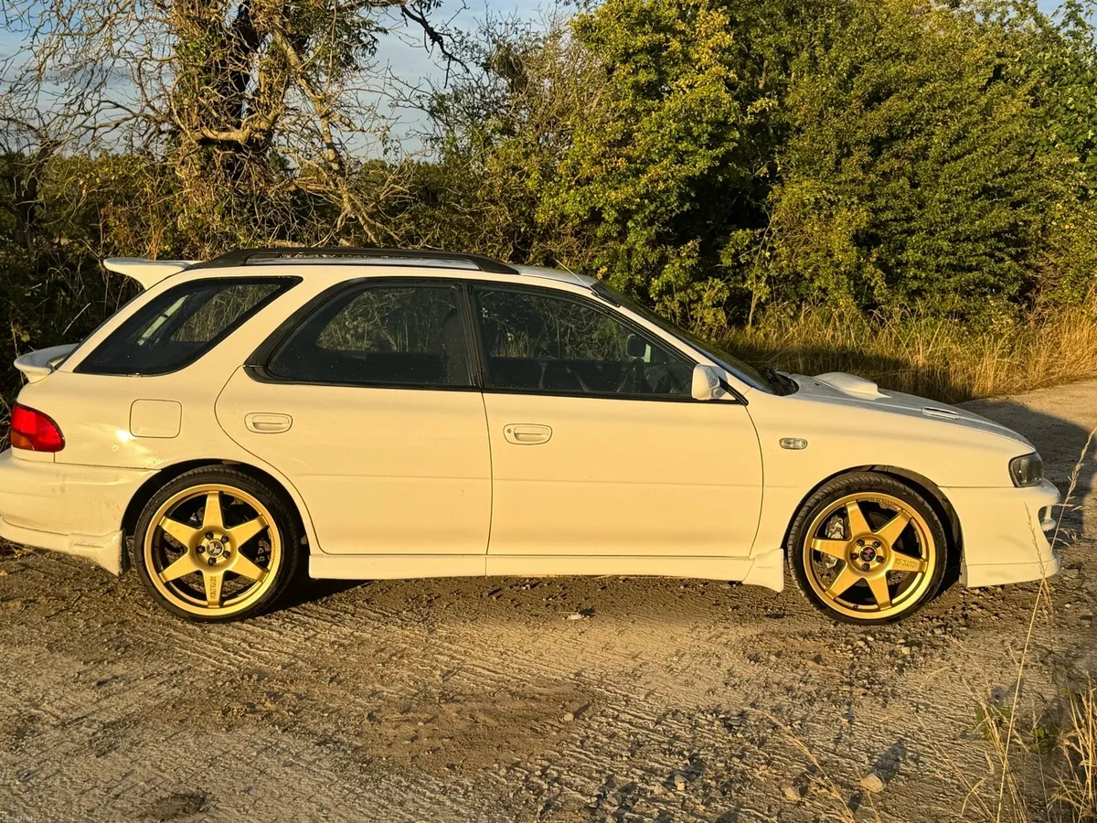 Subaru Impreza WRX - Image 4