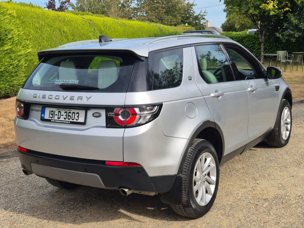 2019'LANDROVER DISCOVERY SPORT - Low mileage! - Image 3