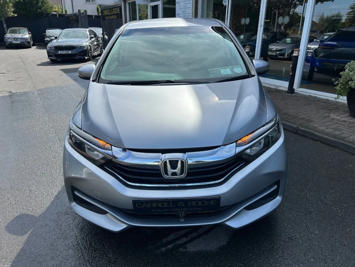 Honda Shuttle Hybrid Automatic | NCT 2028 & Tax 05 - Image 5