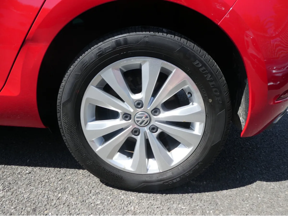 Volkswagen Golf TSI NCT - Image 5