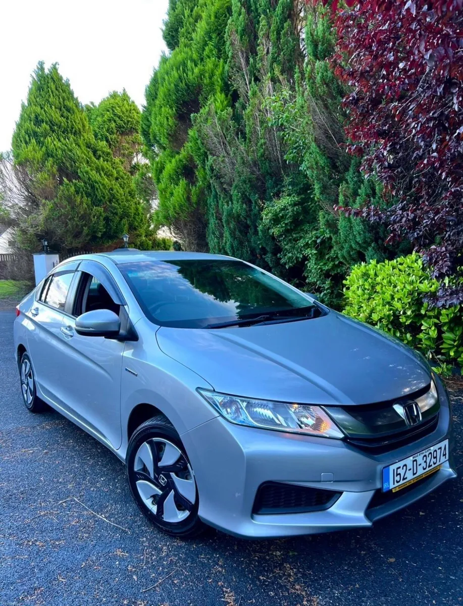 Honda Grace Automatic **44k Mi only **Low miles - Image 2