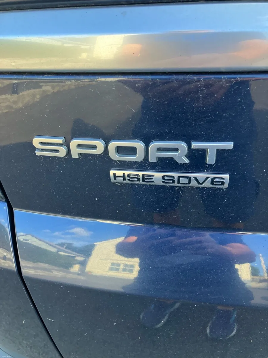 Range Rover sport - Image 1