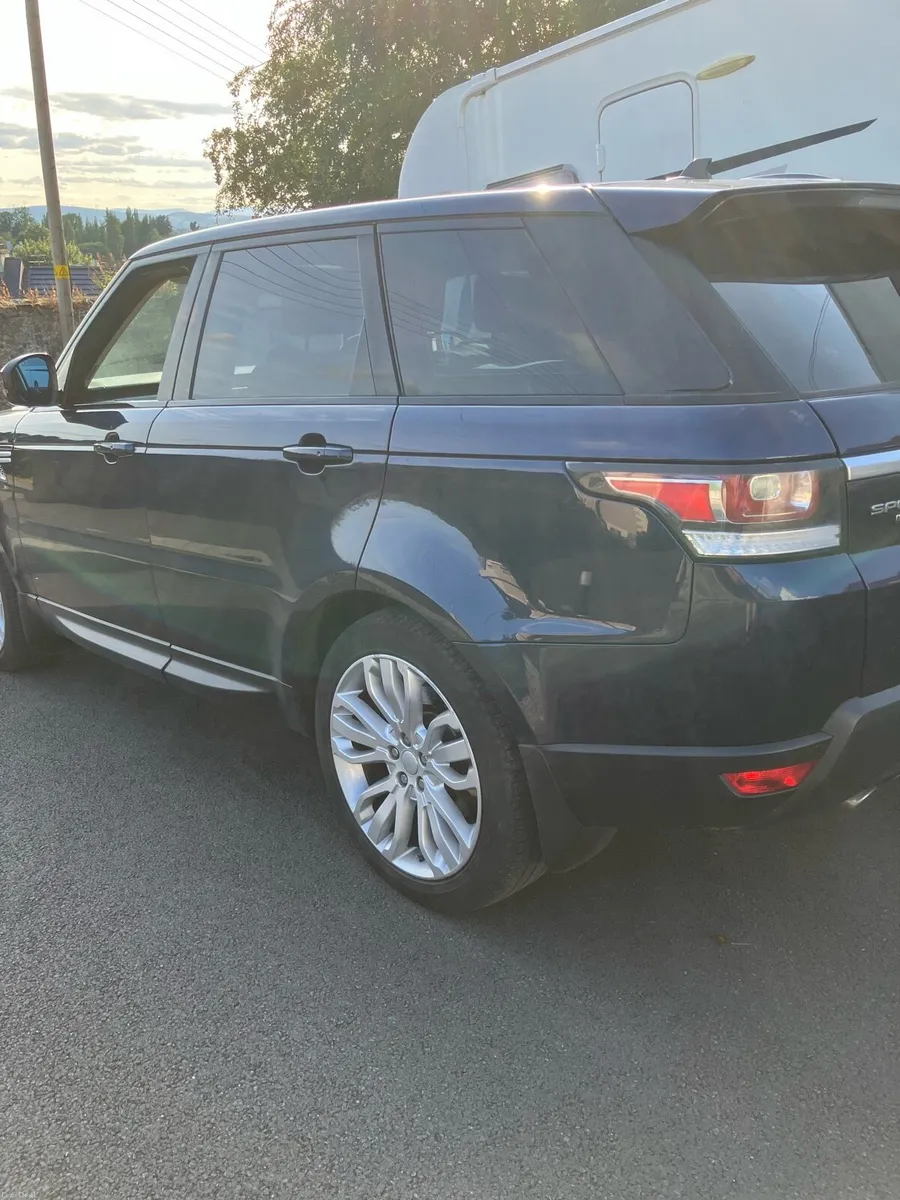 Range Rover sport - Image 5