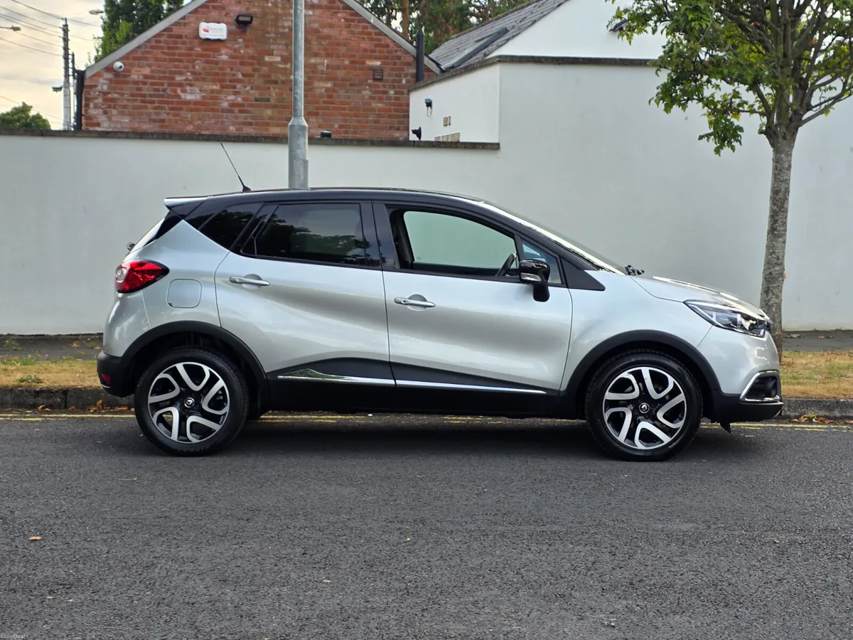 Renault Captur Signature X Manual *New NCT* 2017 - Image 6
