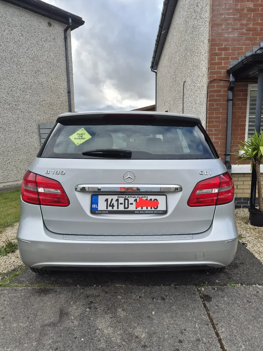Mercedes Benz B189d - Image 2