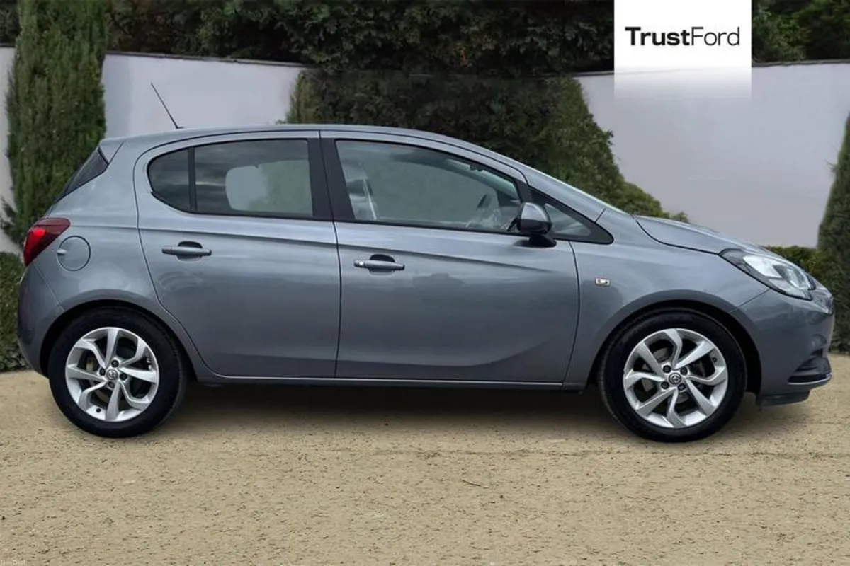 Vauxhall Corsa 1.4 Sport 5dr [AC] **APPLE CARPLAY - Image 3