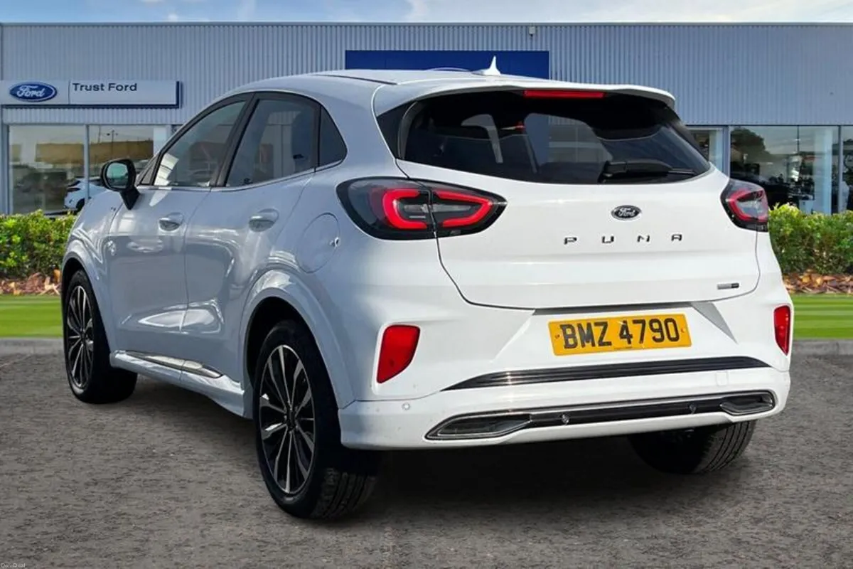 Ford Puma 1.0T EcoBoost MHEV ST-Line Vignale SUV 5 - Image 2