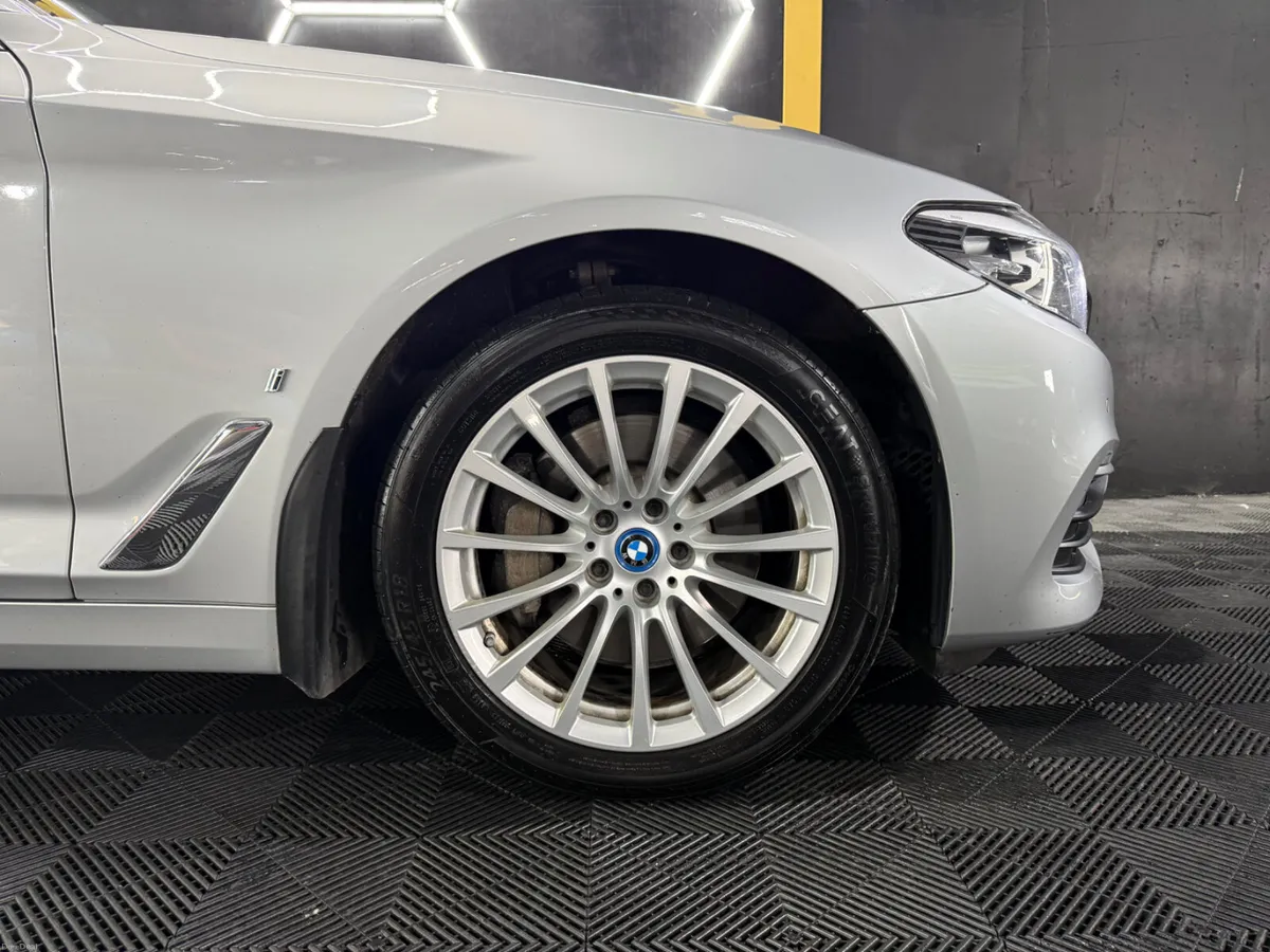 ◼️2018 BMW 530e SE AUTOMATIC◼️ - Image 5