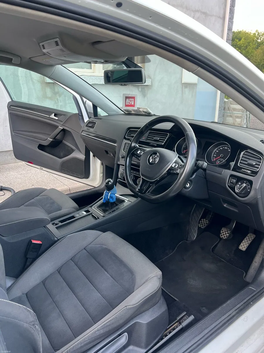 Volkswagen Golf MK7 - Image 5