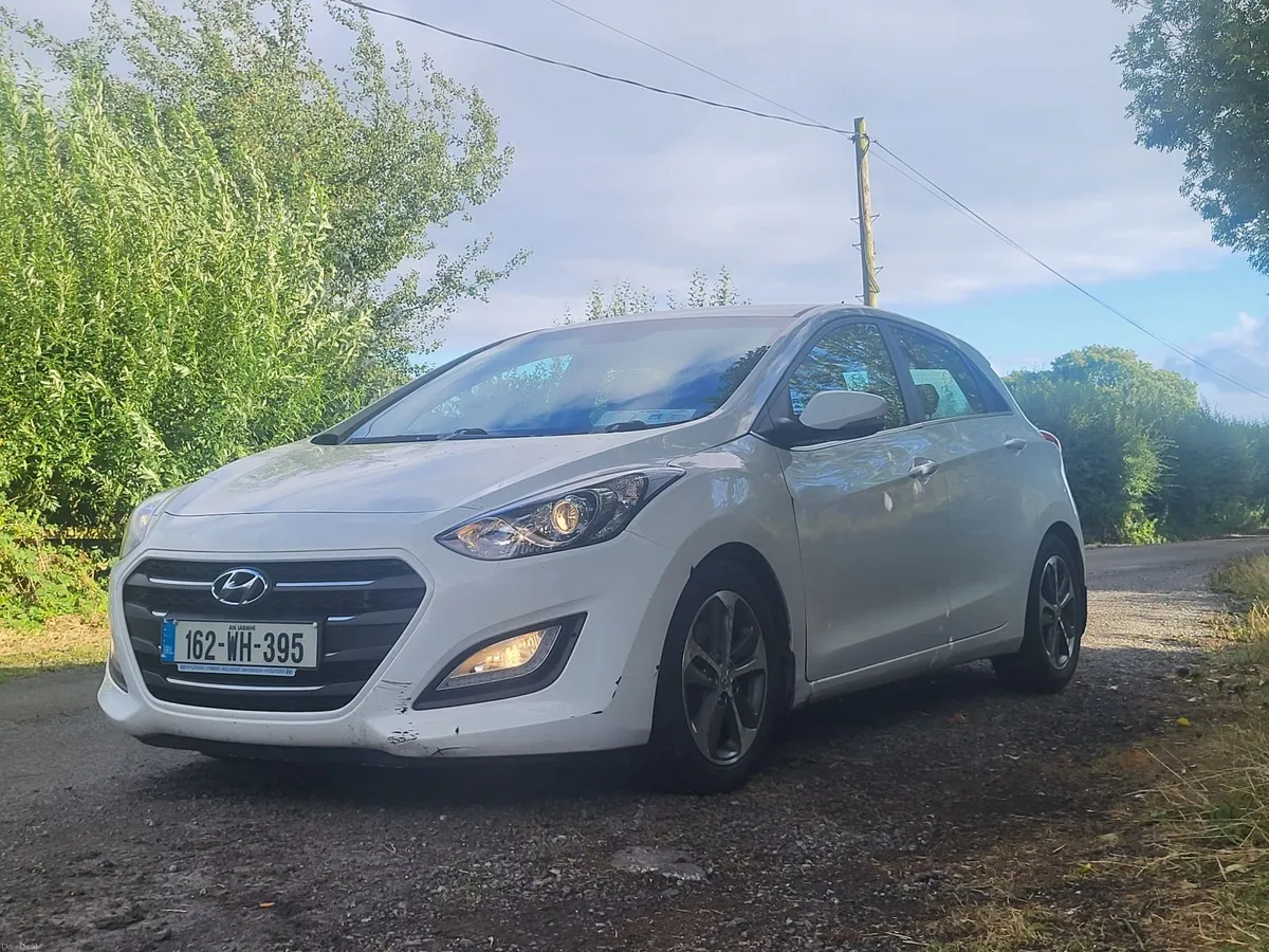 Hyundai i30 2016 - Image 2